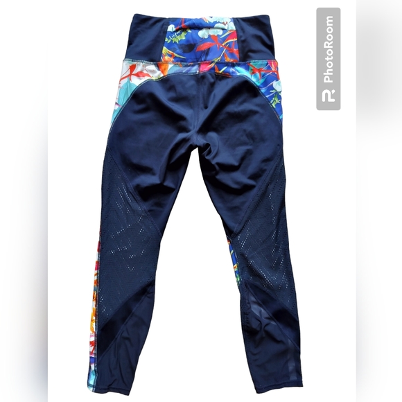 Athleta blu tropical precision legging high rise mesh details size M - Picture 8 of 14